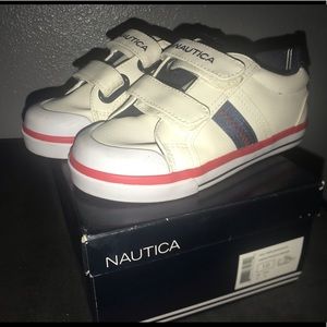 Nautica Toddler Sneaker Size 10